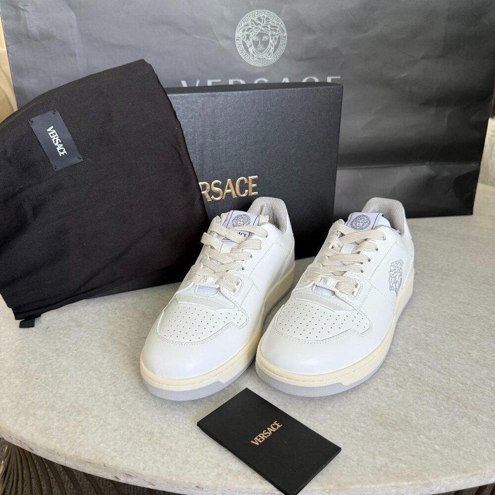 Versace Medusa White Leather Men's‎ Sneaker Shoe, 1013377, UK 40